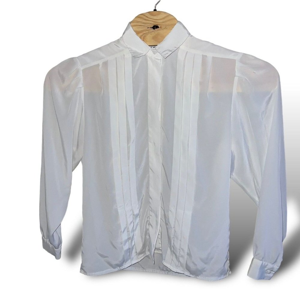 TJW by Mervyn’s 10 Woman’s VintageElegant Pleated White Front‎ Button Blouse